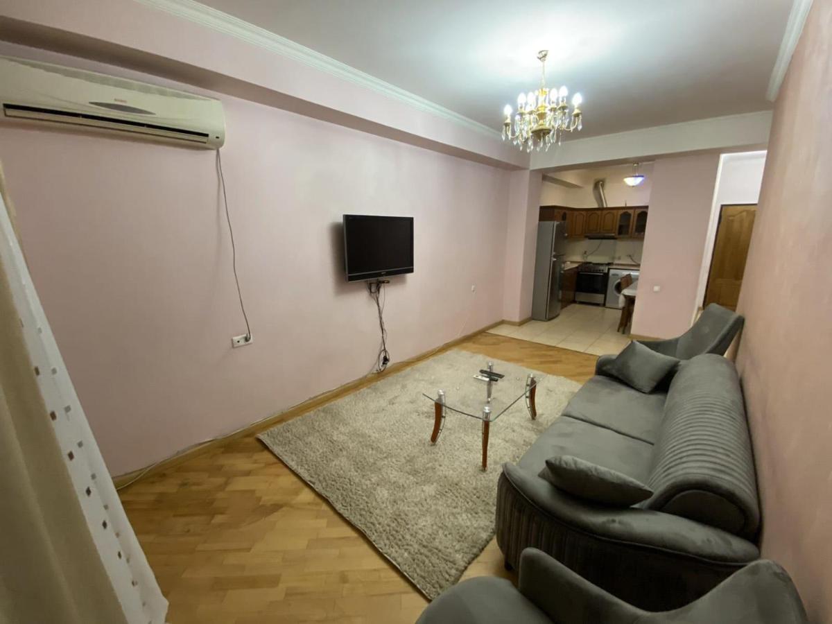Rent Inn Yerevan On North Avenue Ngoại thất bức ảnh