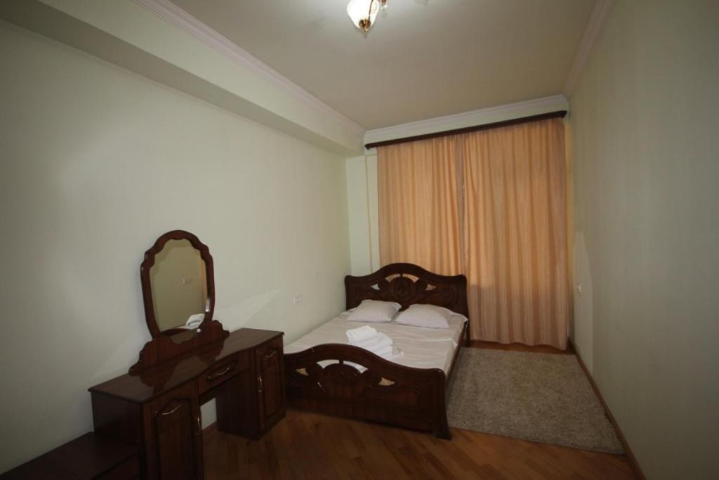 Rent Inn Yerevan On North Avenue Ngoại thất bức ảnh