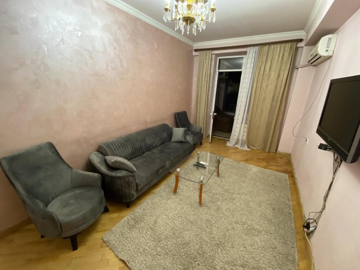 Rent Inn Yerevan On North Avenue Ngoại thất bức ảnh
