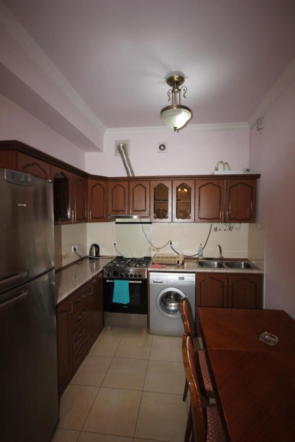 Rent Inn Yerevan On North Avenue Ngoại thất bức ảnh