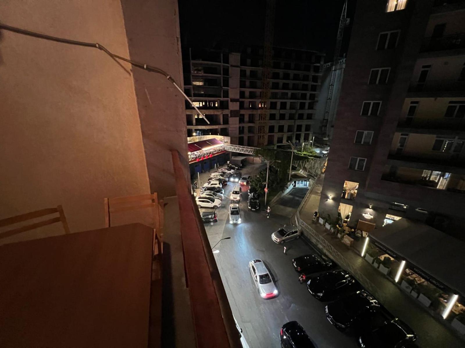 Rent Inn Yerevan On North Avenue Ngoại thất bức ảnh