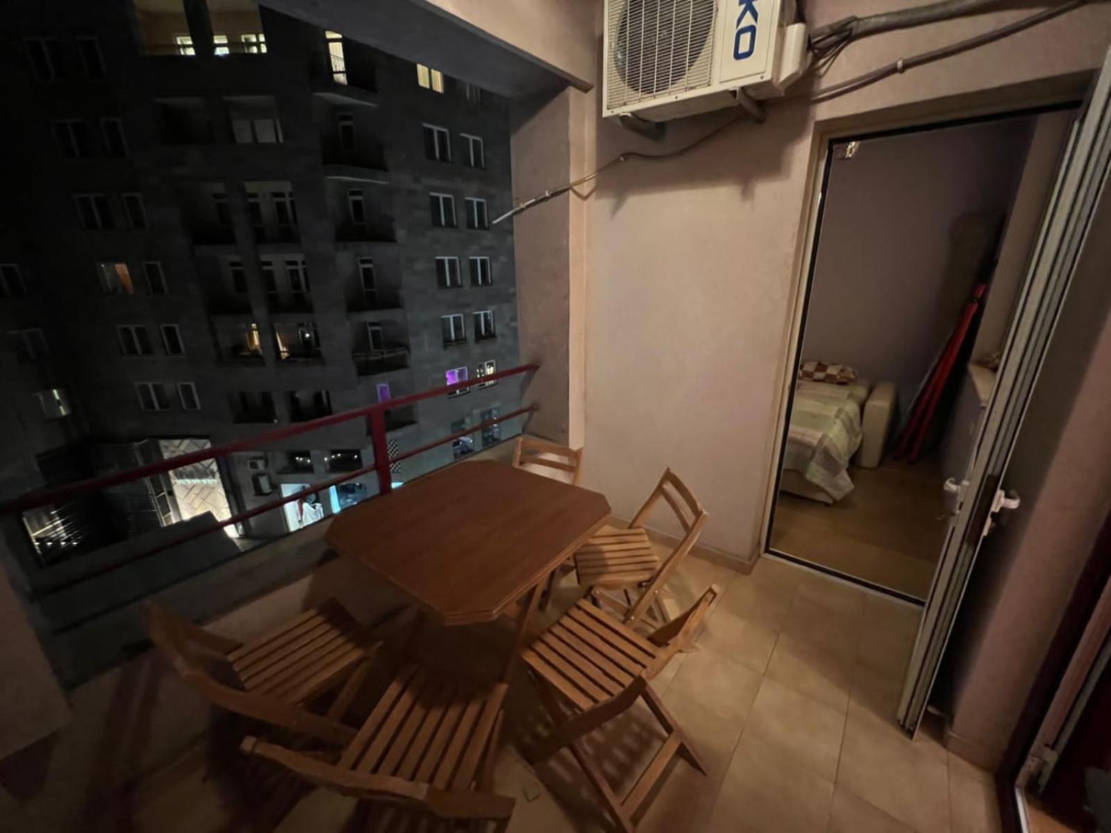 Rent Inn Yerevan On North Avenue Ngoại thất bức ảnh