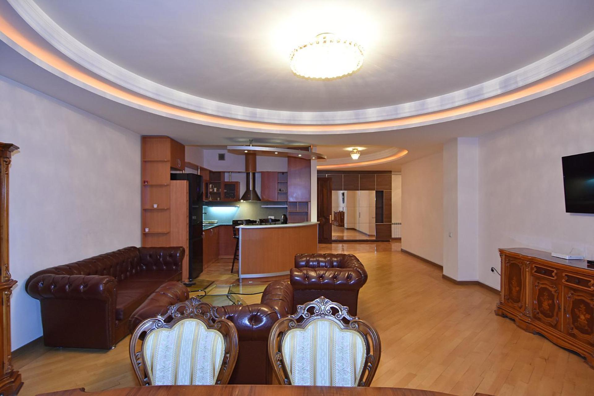 Rent Inn Yerevan On North Avenue Ngoại thất bức ảnh