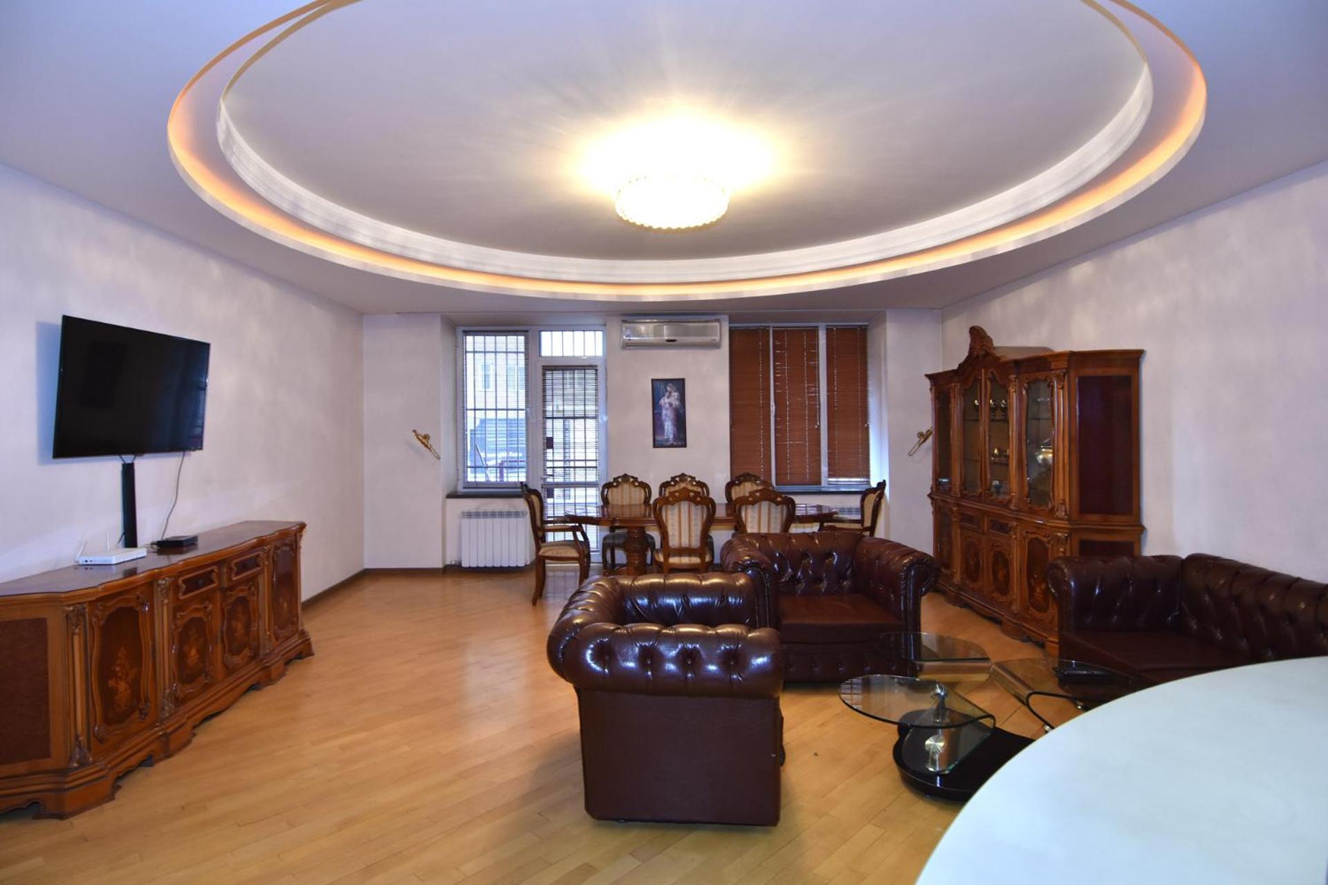 Rent Inn Yerevan On North Avenue Ngoại thất bức ảnh