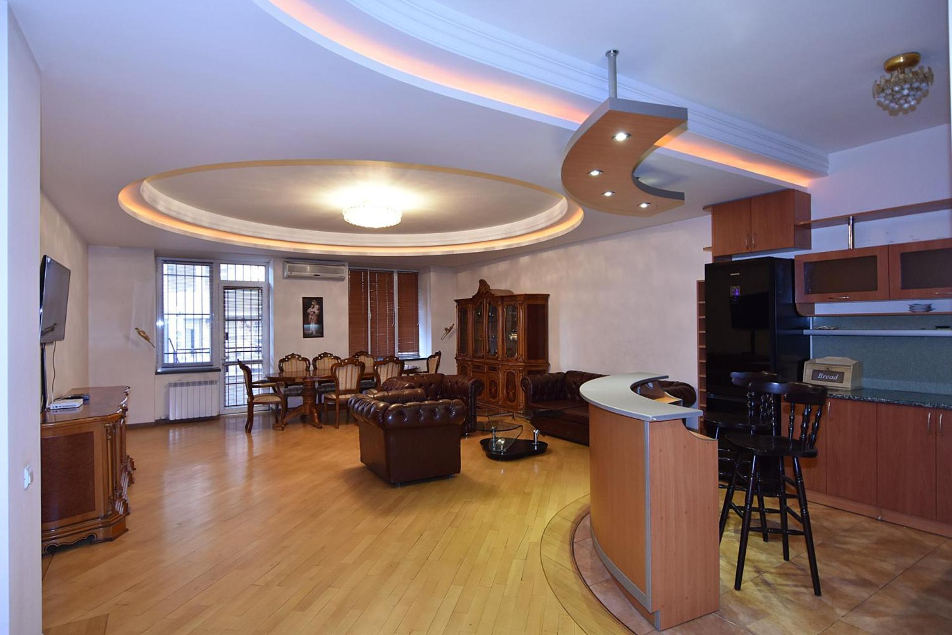 Rent Inn Yerevan On North Avenue Ngoại thất bức ảnh